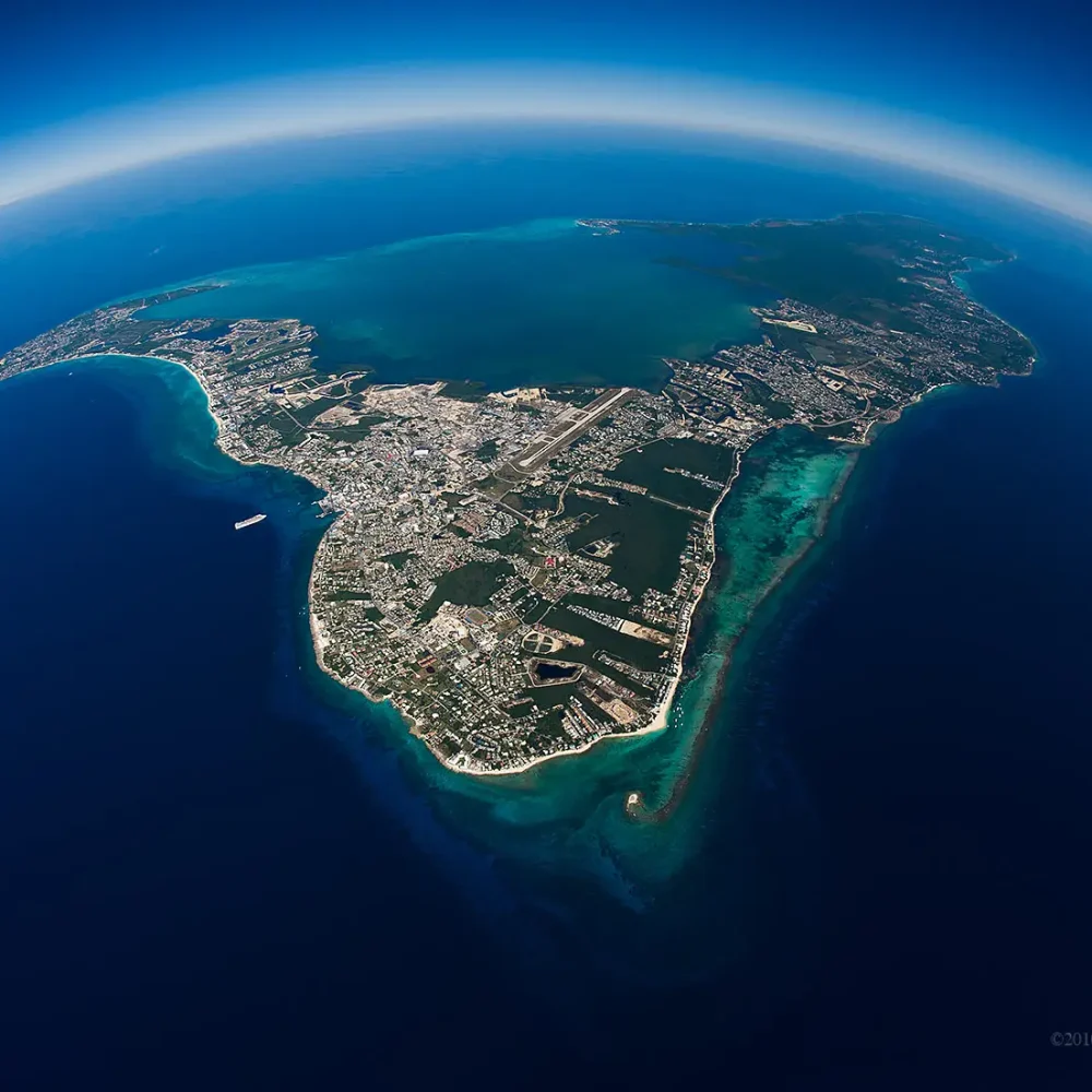2010_Aerial_Grand_Cayman_SW_Point